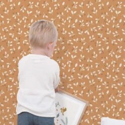 Papier Peint Enfant Motif Baie Et Feuille JÖRO -Lilipinso Déco Soldes Boutique 43a1c6beca9d0c9235ac957c509d676f