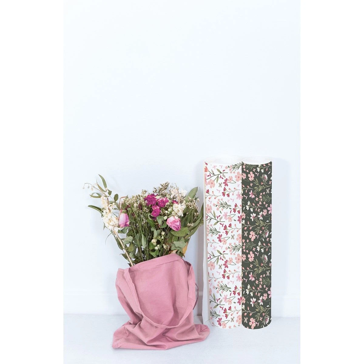 Papier Peint Enfant Motif Jardin D'été MAGENTA 3 Papier Peint Enfant Motif Jardin D'été MAGENTA – Image 3