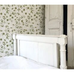 Papier Peint Enfant Motif Fleurs Hellébore WELLINGTON -Lilipinso Déco Soldes Boutique cda5f4362c61e605f2e00b1357f15406