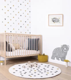 Papier Peint Enchanted Lilipinso (50cm X 10m) -Lilipinso Déco Soldes Boutique enchanted papier peint enfant motif triangles bleus vert 2 1