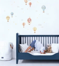 Planche De Stickers Gentle Friends Lilipinso -Lilipinso Déco Soldes Boutique gentle friends stickers muraux les mongolfieres