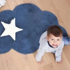 Tapis Nuage En Coton Bleu Foncé (67 X 100 Cm) 7 Tapis Nuage En Coton Bleu Foncé (67 X 100 Cm) -Lilipinso Déco Soldes Boutique tapis nuage en coton bleu fonce 67 x 100 cm 3
