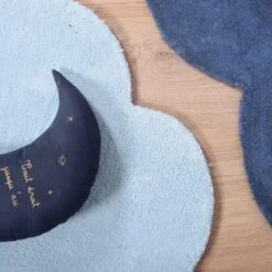 Tapis Nuage En Coton Bleu Foncé (67 X 100 Cm) 8 Tapis Nuage En Coton Bleu Foncé (67 X 100 Cm) -Lilipinso Déco Soldes Boutique tapis nuage en coton bleu fonce 67 x 100 cm 4