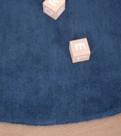 Tapis Demi Lune Lilipinso -Lilipinso Déco Soldes Boutique wild island tapis enfant demi lune bleu fonce 2