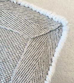 Tapis Demi Lune Lilipinso -Lilipinso Déco Soldes Boutique wild island tapis enfant demi lune bleu fonce 3