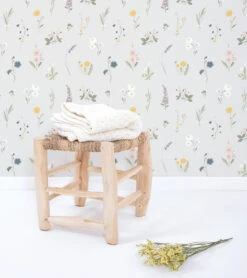 Papier Peint Wildflowers Lilipinso (50cm X 10m) -Lilipinso Déco Soldes Boutique wildflowers papier peint enfant motif fleurs de prairie 3
